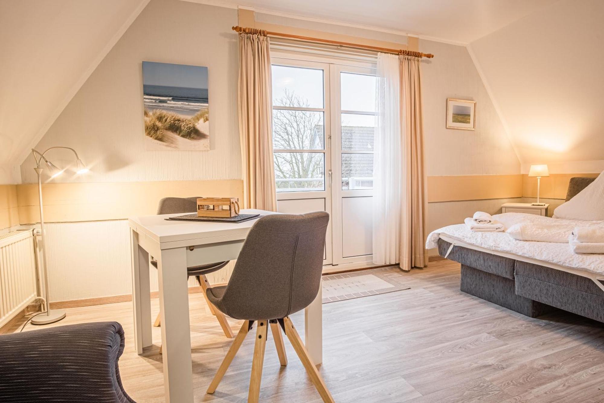 Apartment Haus Moewe *