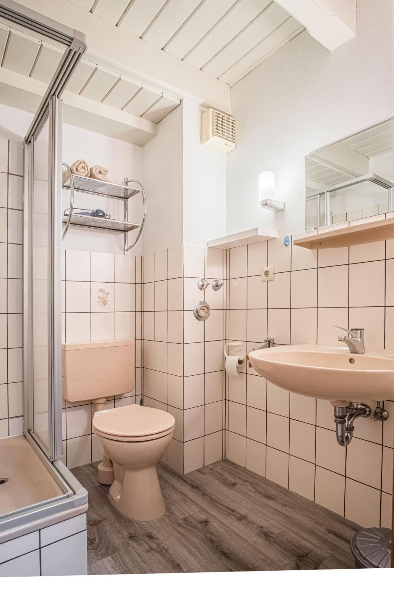 Haus Moewe Apartment *